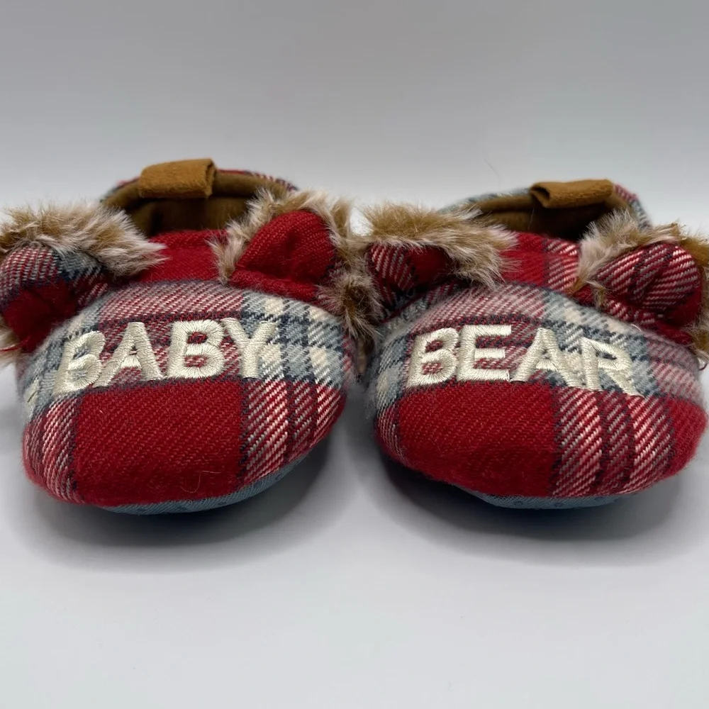 Dearfoams Baby Bear Slippers Red Plaid Faux Fur Memory Foam Unisex 3-6 Months.